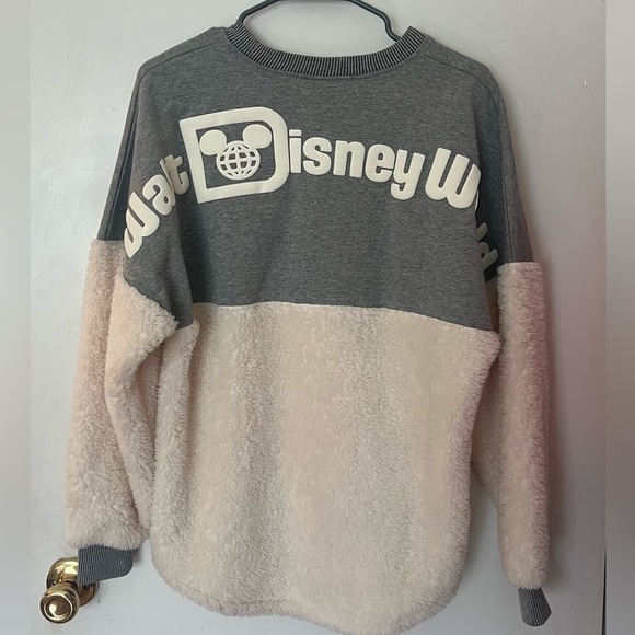 XSmall Walt Disney World Resort Spirit Jersey. Gray and white (fleece) - Picture 3 of 9